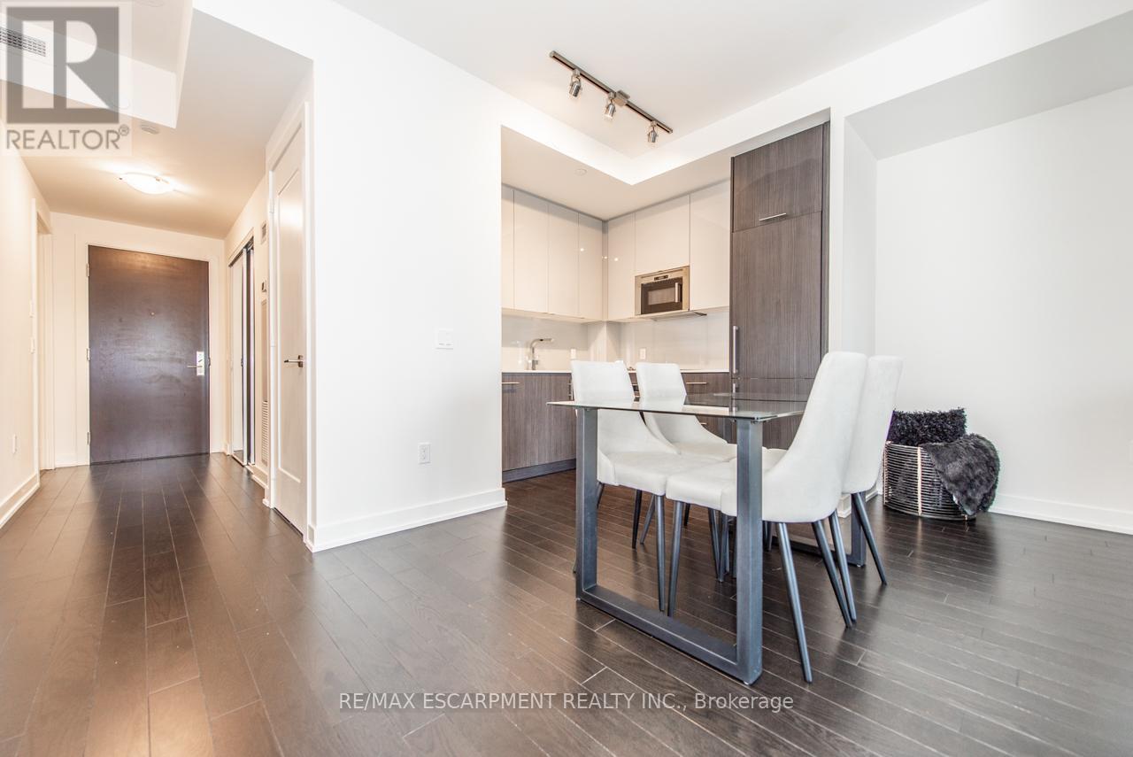 2116 - 330 Richmond Street W, Toronto, Ontario  M5V 1X2 - Photo 13 - C13435162