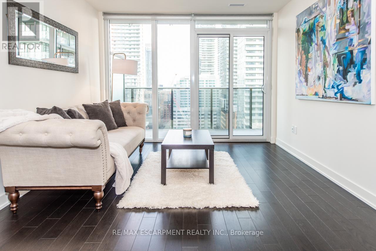 2116 - 330 Richmond Street W, Toronto, Ontario  M5V 1X2 - Photo 20 - C13435162