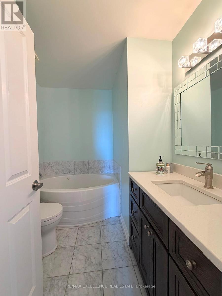 50 Old Mill Road, Oakville, Ontario  L6J 7W1 - Photo 20 - W13231254