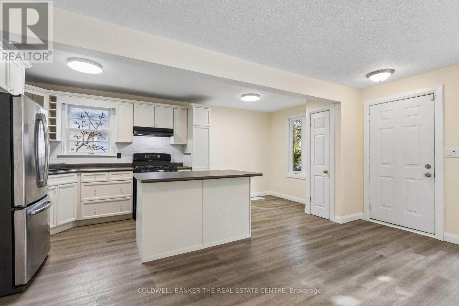 142 Harley Street, London East, Ontario  N5Y 2C2 - Photo 4 - X13435212