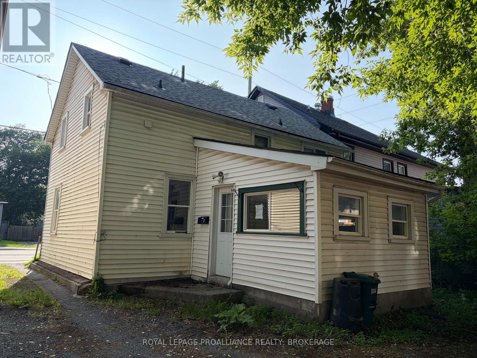 359 Division Street, Kingston, Ontario  K7K 4A4 - Photo 3 - X13430168