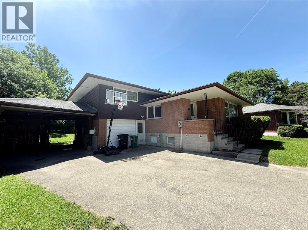 20 CARDILL Crescent, Waterloo, Ontario