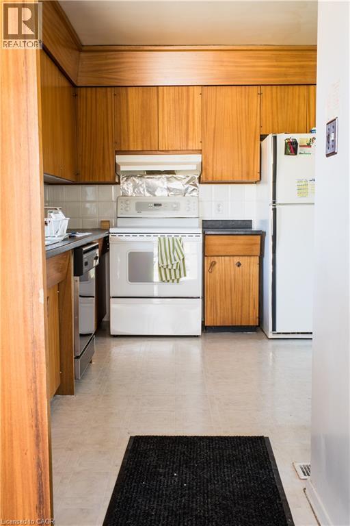 20 Cardill Crescent, Waterloo, Ontario  N2L 3Y6 - Photo 10 - 40839242
