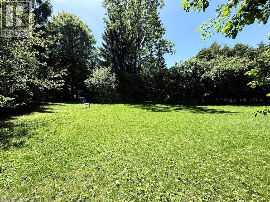 20 Cardill Crescent, Waterloo, Ontario  N2L 3Y6 - Photo 24 - 40839242