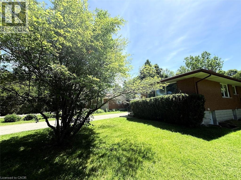 20 Cardill Crescent, Waterloo, Ontario  N2L 3Y6 - Photo 5 - 40839242