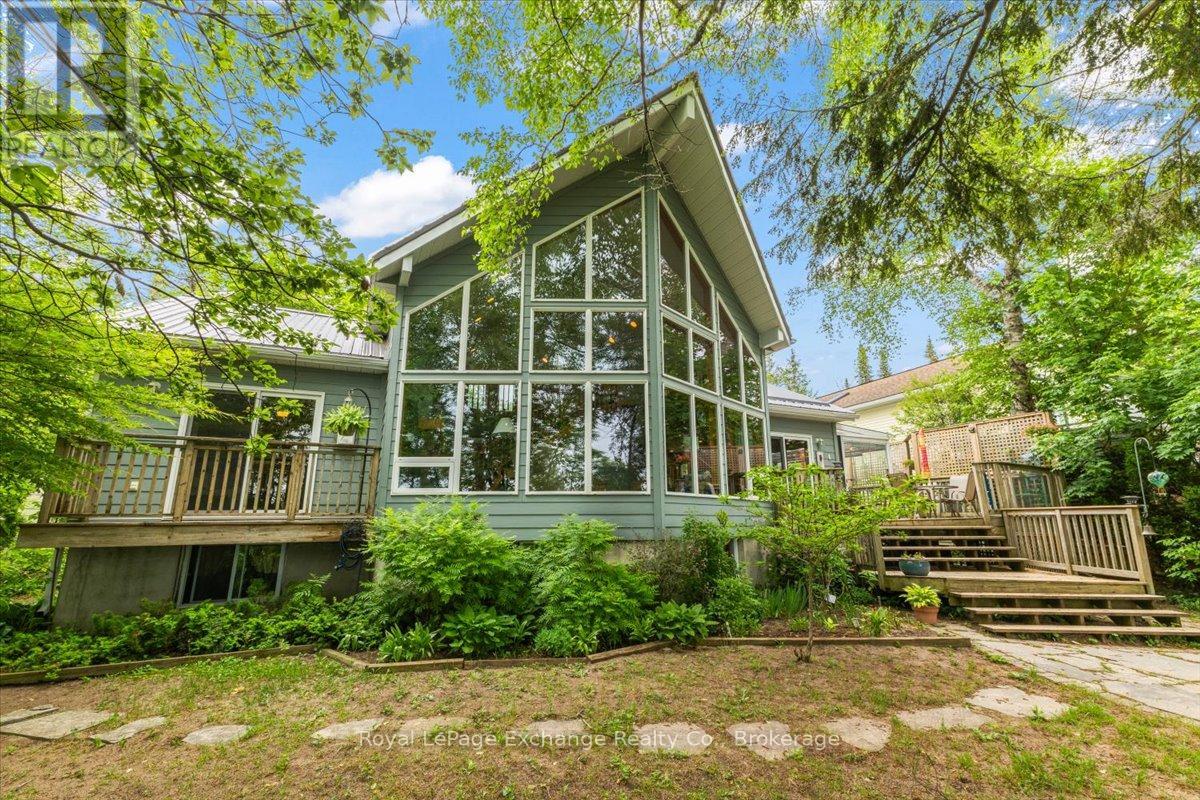 803 VICTORIA ROAD, Huron-Kinloss, Ontario