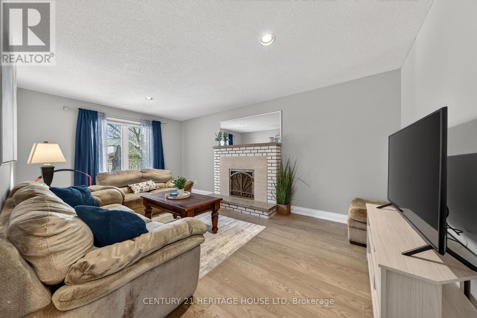 3 Bowes Court, Caledon, Ontario  L7E 1A5 - Photo 8 - W13069432