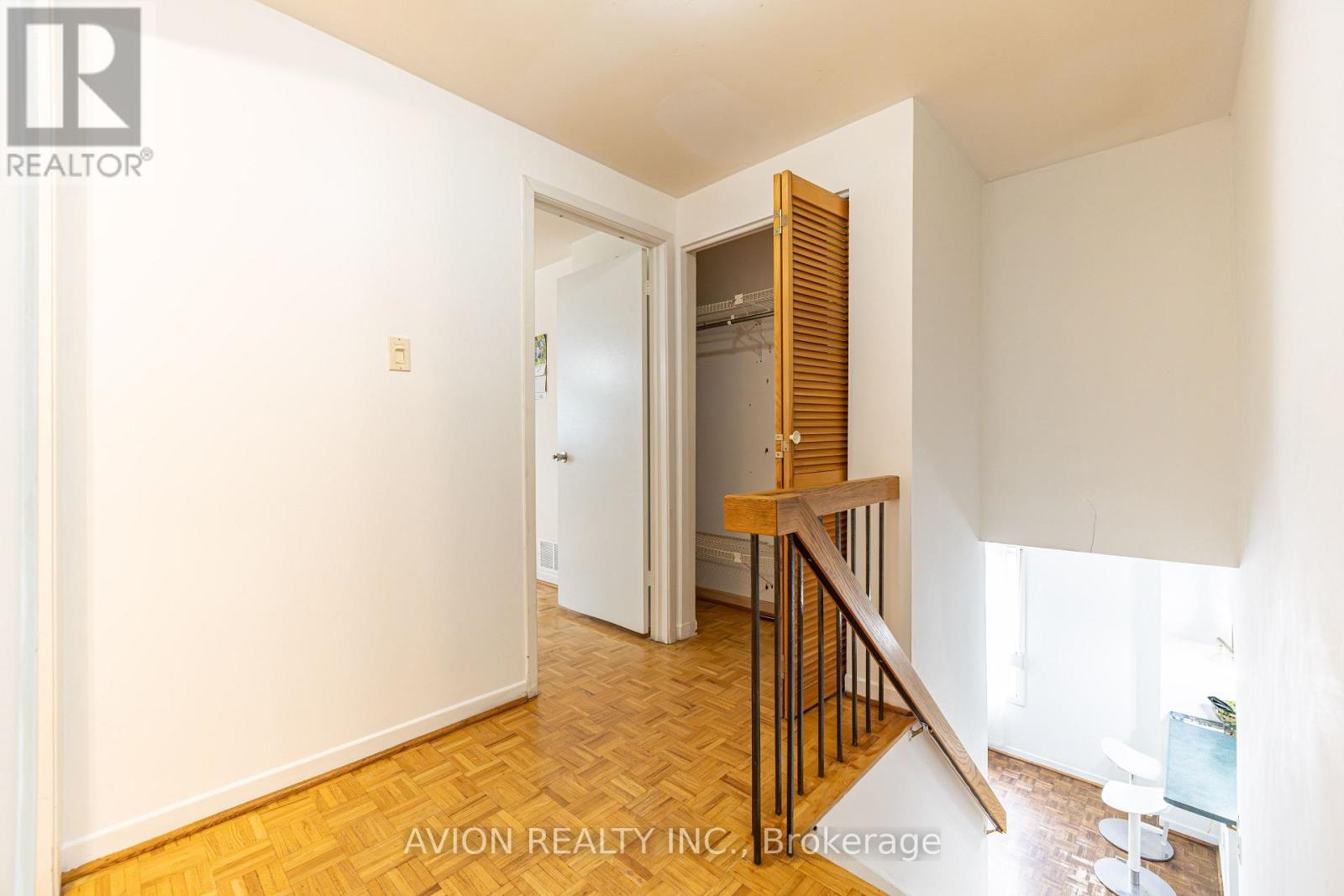241 Weldrick Road W, Richmond Hill (North Richvale), Ontario  L4C 5J2 - Photo 27 - N13435242