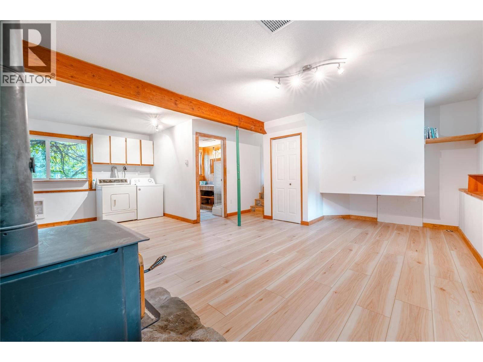 1897 Forest Drive, Revelstoke, British Columbia  V0E 2S1 - Photo 34 - 10389365