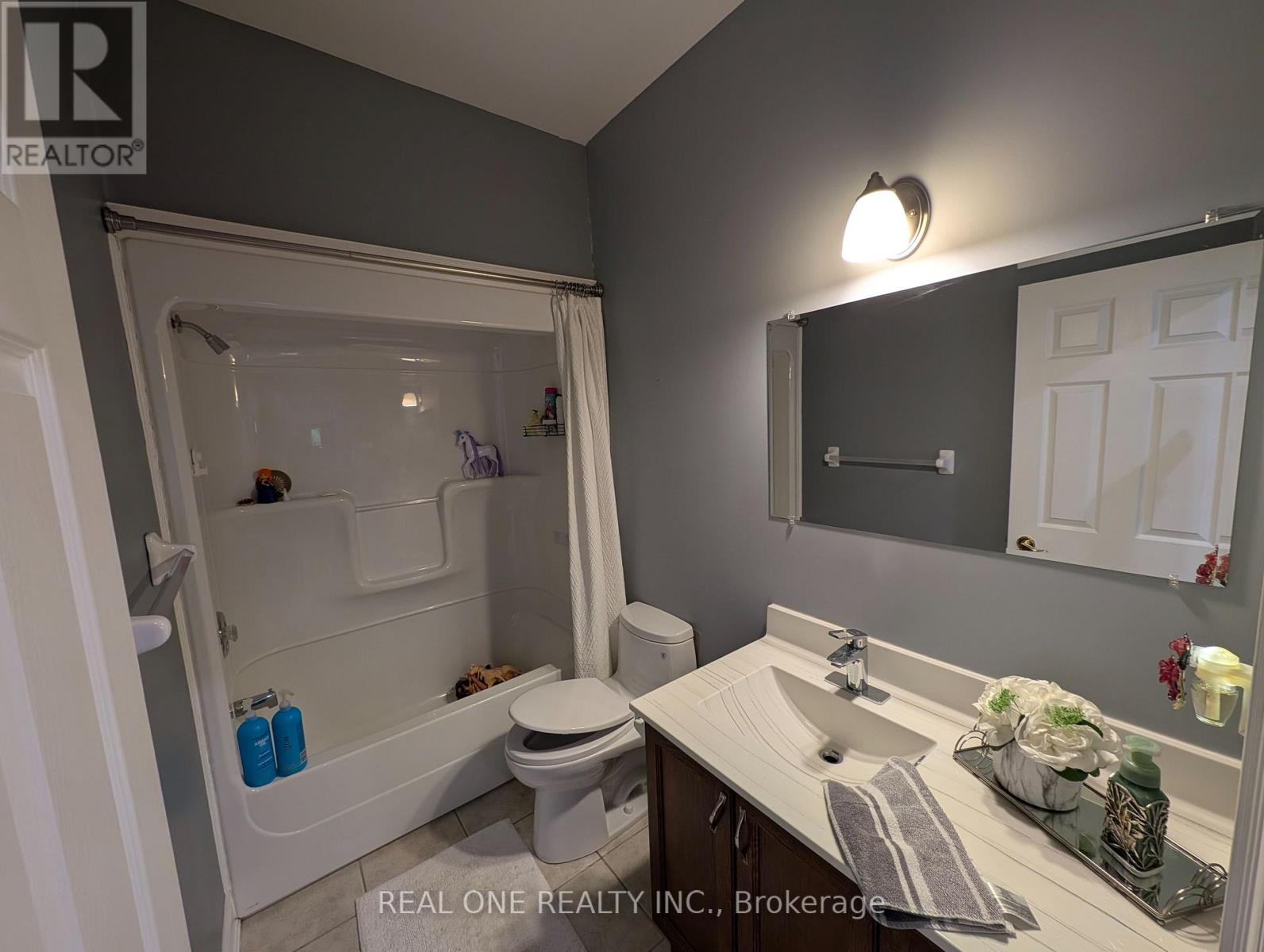 162 Golden Meadow Road N, Barrie, Ontario  L4N 8P2 - Photo 14 - S13423696