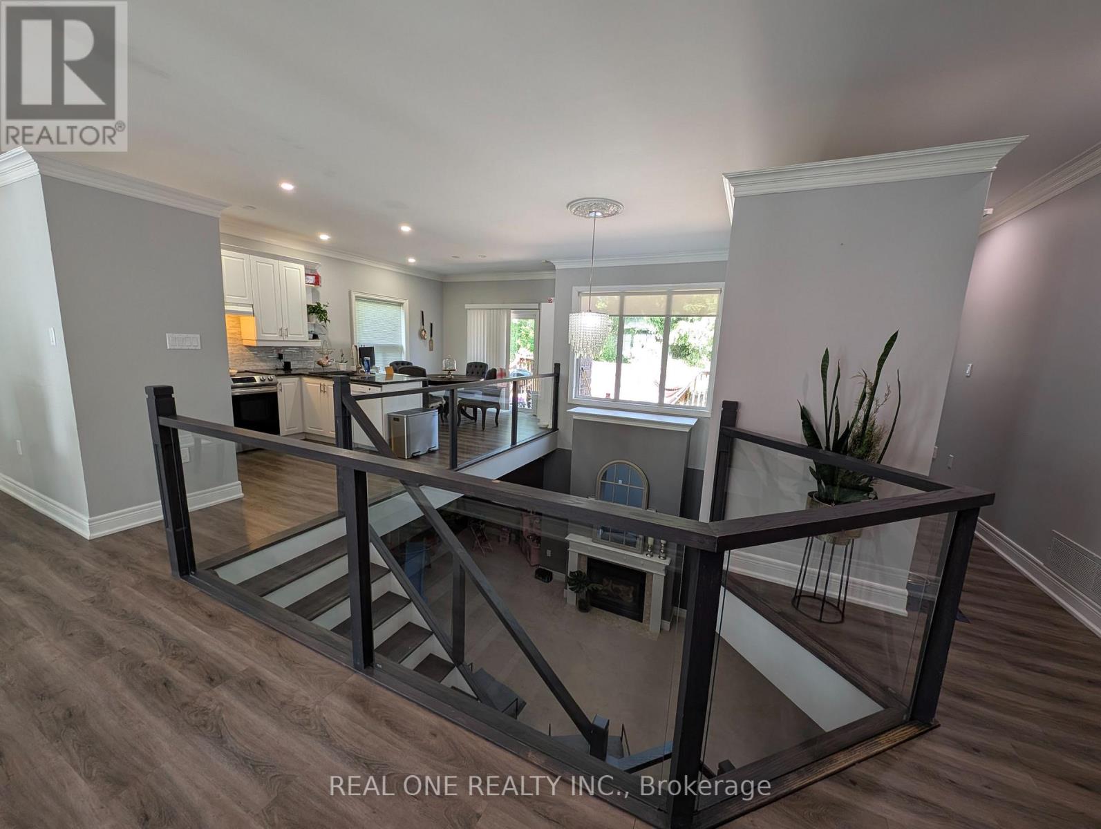 162 Golden Meadow Road N, Barrie, Ontario  L4N 8P2 - Photo 9 - S13423696