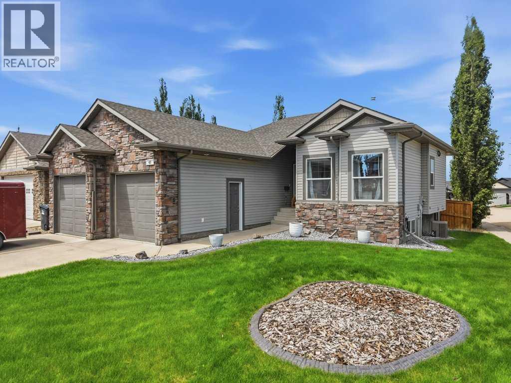 47 Ion Close, Red Deer, Alberta  T4R 0B3 - Photo 2 - A2319387