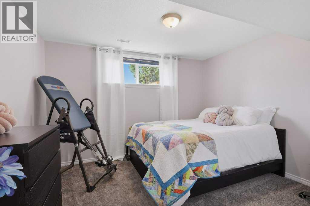 47 Ion Close, Red Deer, Alberta  T4R 0B3 - Photo 28 - A2319387