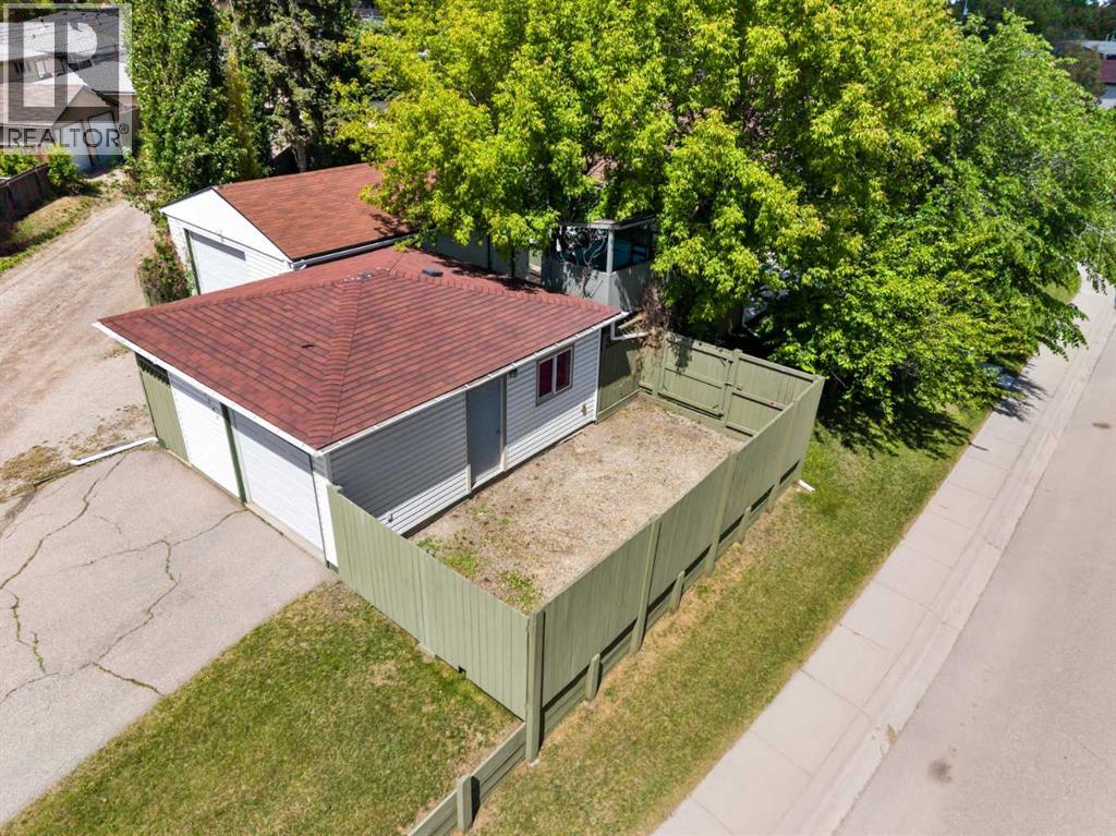 3243 Dover Crescent Se, Calgary, Alberta  T2B 2E6 - Photo 37 - A2319400
