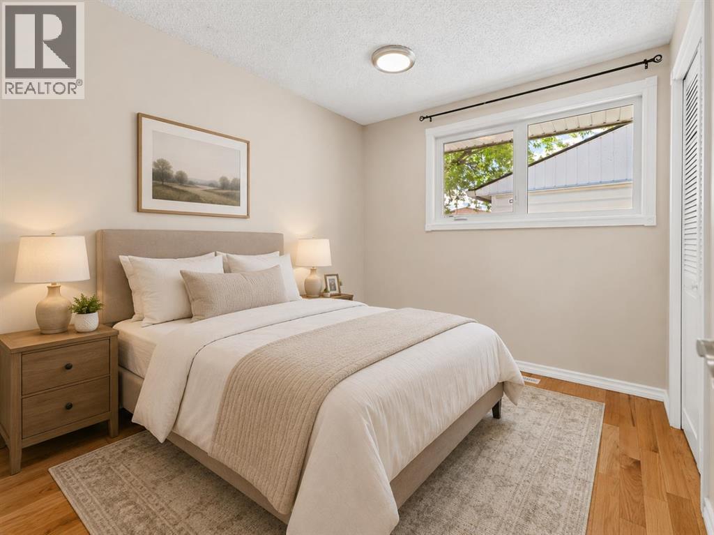 3243 Dover Crescent Se, Calgary, Alberta  T2B 2E6 - Photo 15 - A2319400