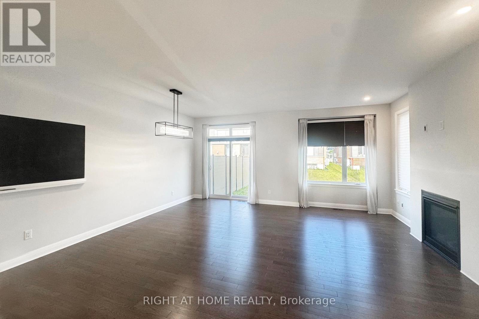 312 Wigwas Street, Ottawa, Ontario  K1K 5A1 - Photo 10 - X13435298