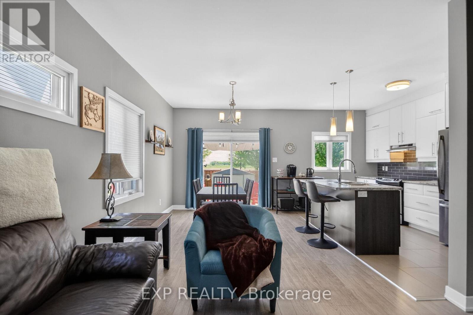 198 St. Malo Place, Russell, Ontario  K0A 1W0 - Photo 11 - X13435316