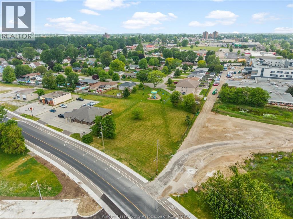 21 Robson Road, Leamington, Ontario  N8H 2M8 - Photo 6 - 26013520