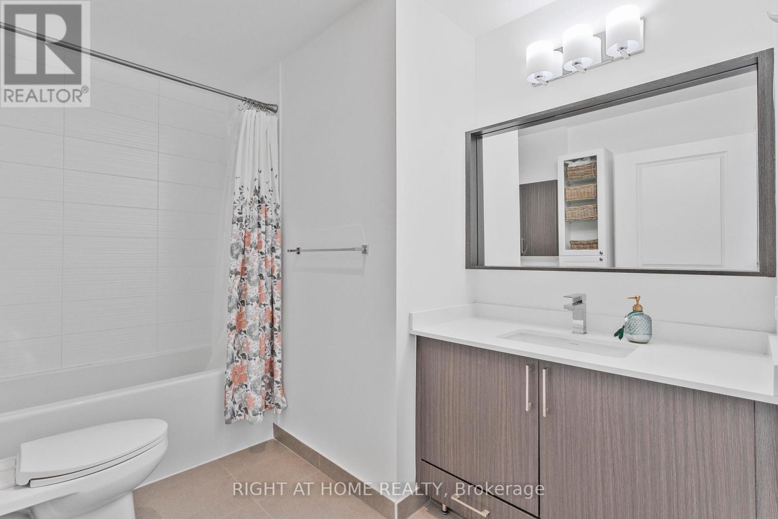 633 - 591 Sheppard Avenue E, Toronto, Ontario M2K 0G2 - Photo 12 - C13022552