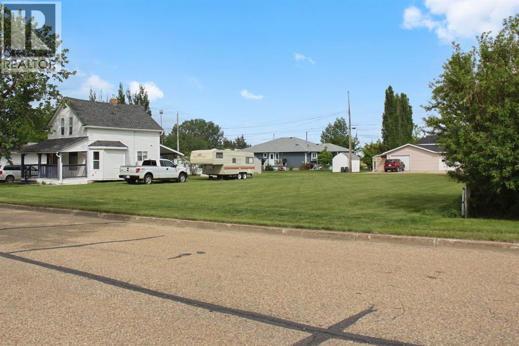 5213 & 5209 49 Street, Daysland, Alberta T0B 0G3 - Photo 27 - A2318834