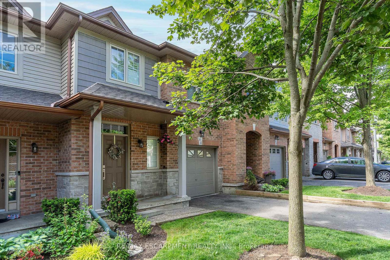 84 Myers Lane, Hamilton, Ontario  L9G 0A5 - Photo 2 - X13435312