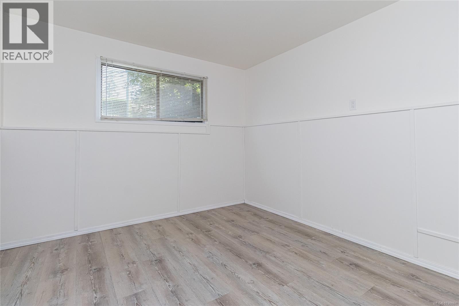 1389 Hastings St, Saanich, British Columbia  V8Z 2W6 - Photo 31 - 1038881
