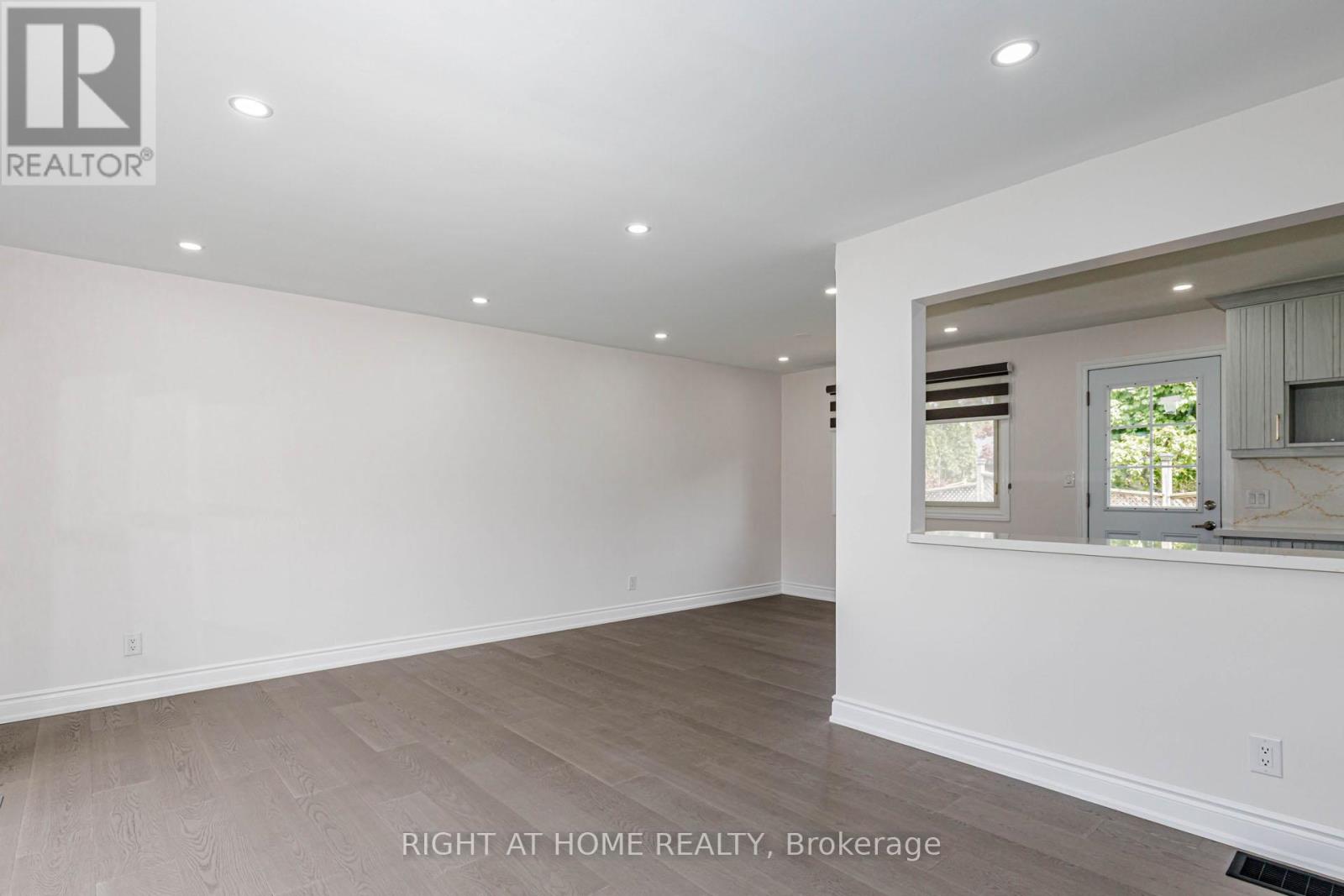 5154 New Street, Burlington, Ontario  L7L 1V4 - Photo 10 - W13435334