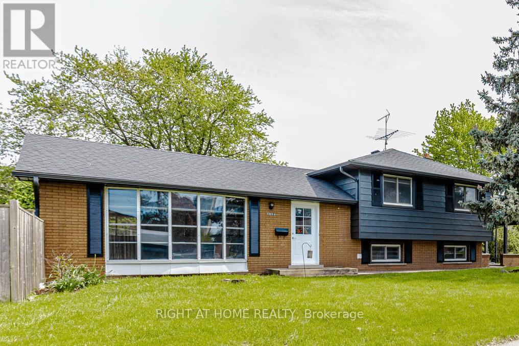 5154 New Street, Burlington, Ontario  L7L 1V4 - Photo 2 - W13435334