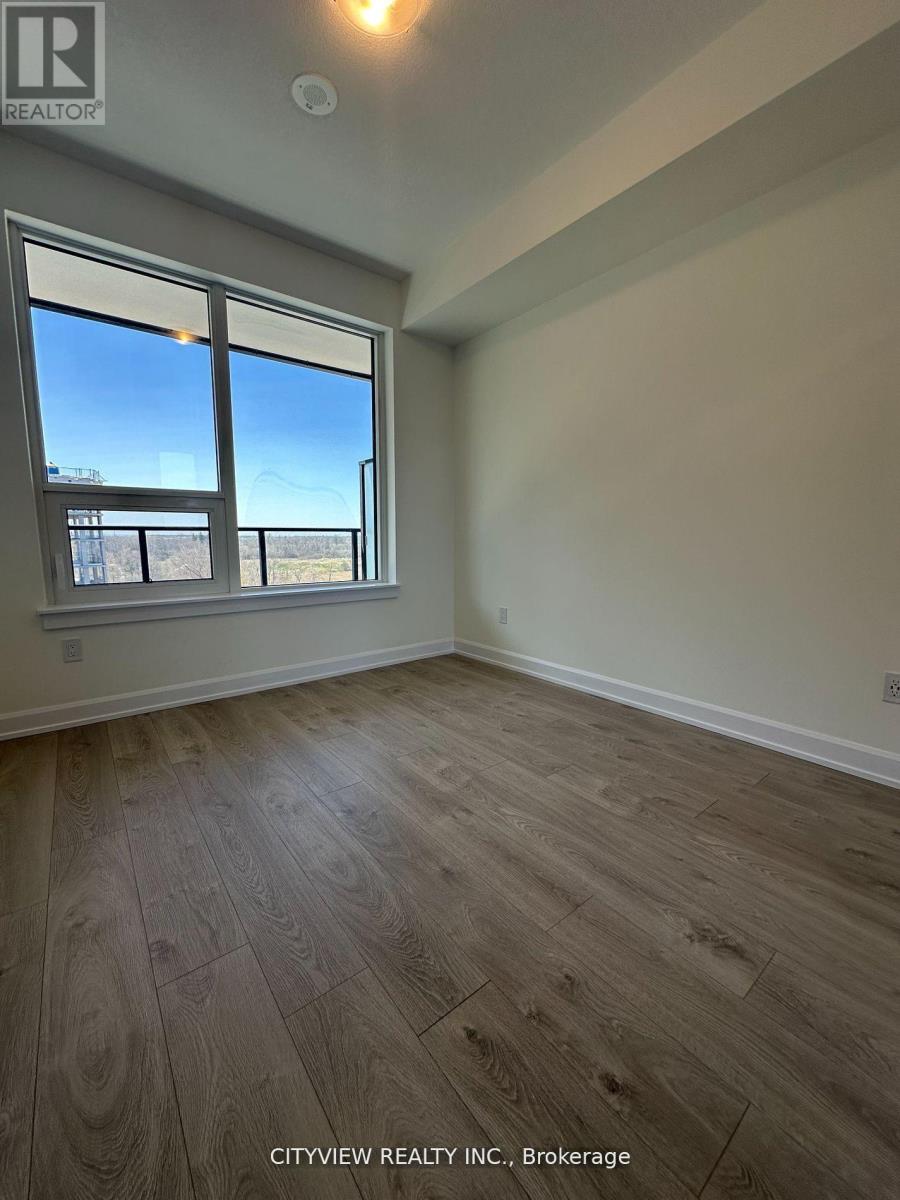721 - 3220 William Coltson Avenue, Oakville, Ontario  L6H 7C2 - Photo 6 - W13435370