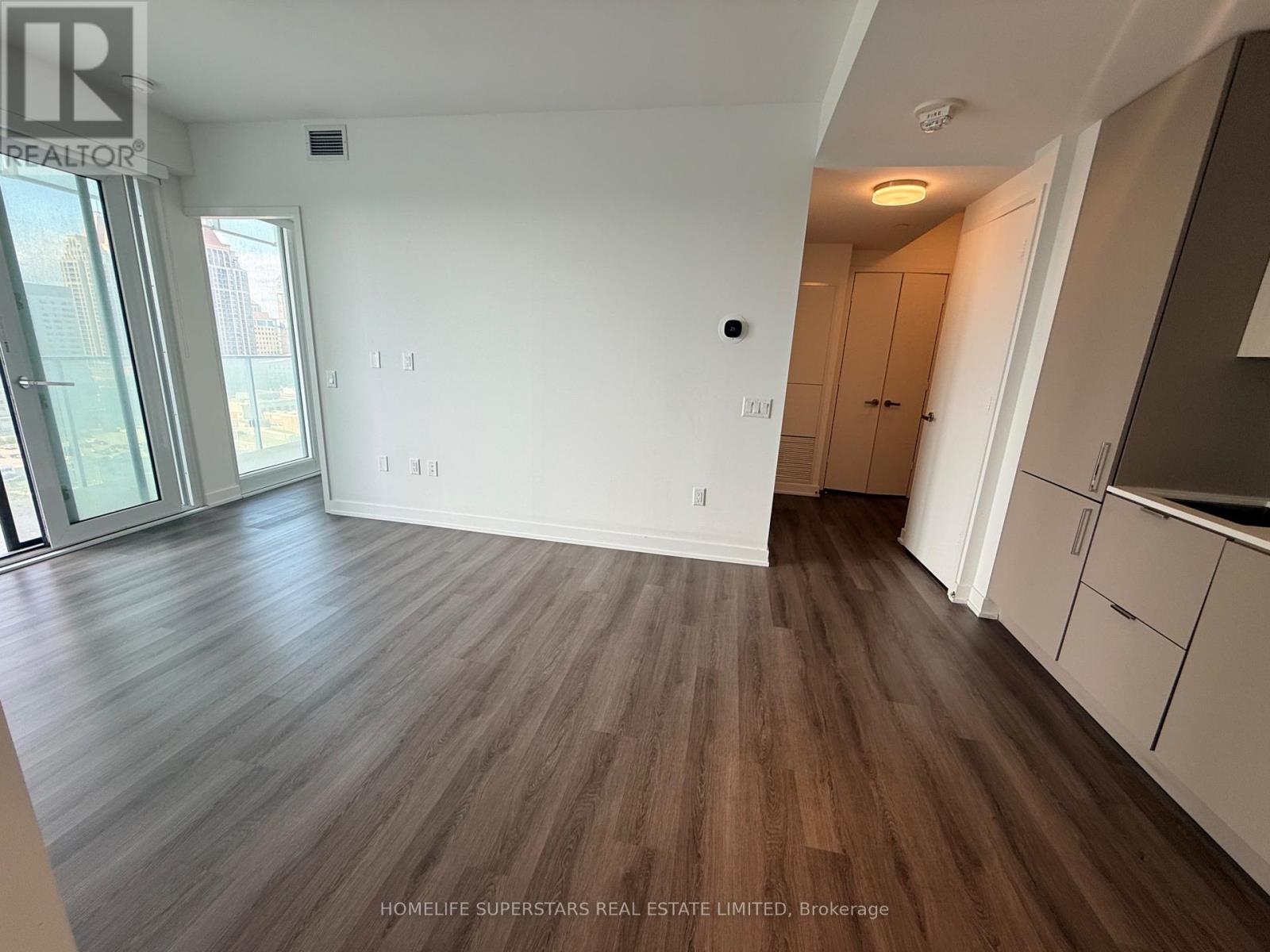 1401 - 3883 Quartz Road, Mississauga, Ontario  L5B 0M4 - Photo 14 - W13435382