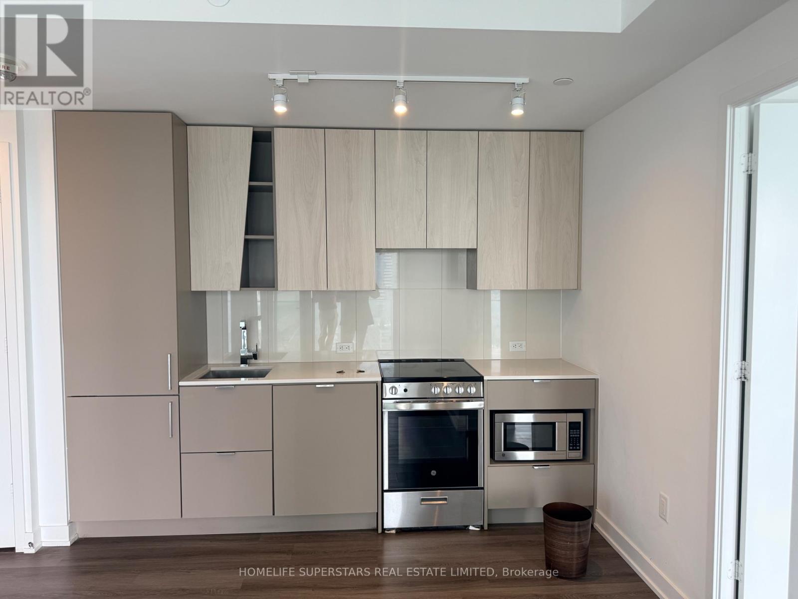 1401 - 3883 Quartz Road, Mississauga, Ontario  L5B 0M4 - Photo 15 - W13435382