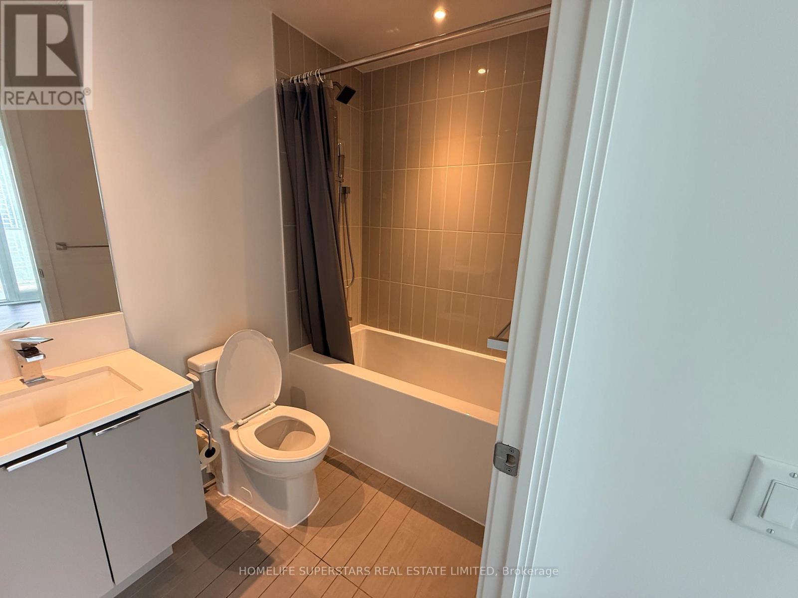 1401 - 3883 Quartz Road, Mississauga, Ontario  L5B 0M4 - Photo 8 - W13435382