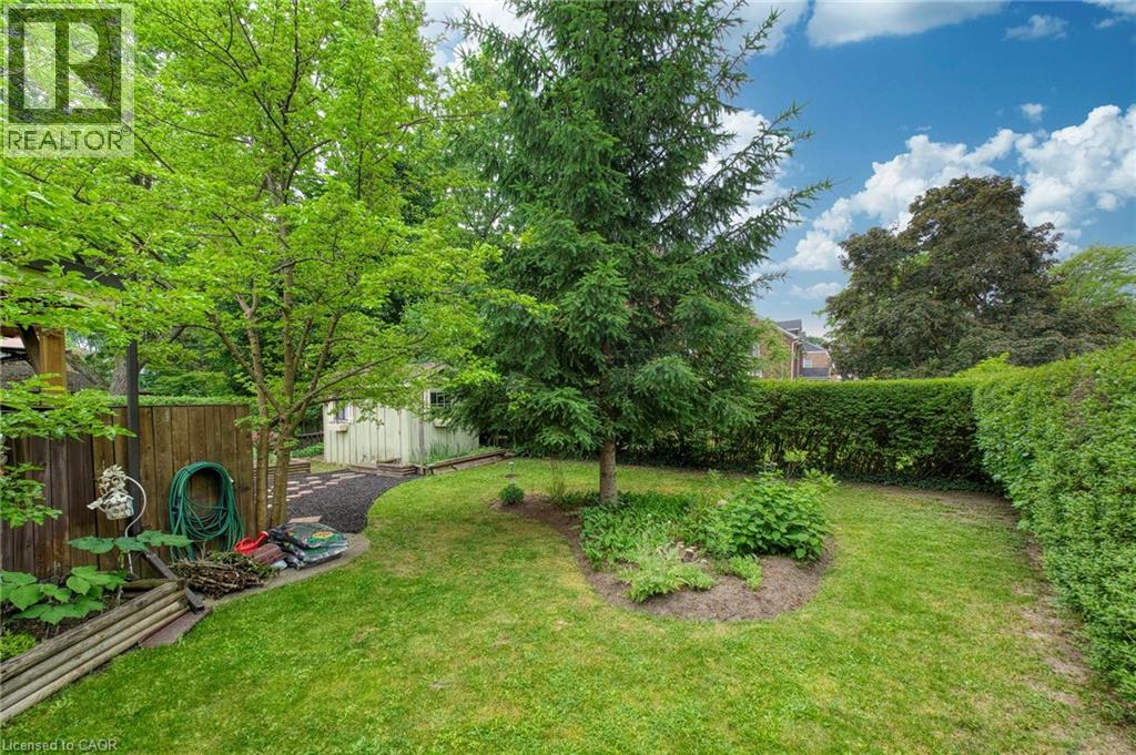 5 Brentwood Avenue, Kitchener, Ontario  N2H 2C4 - Photo 41 - 40838199