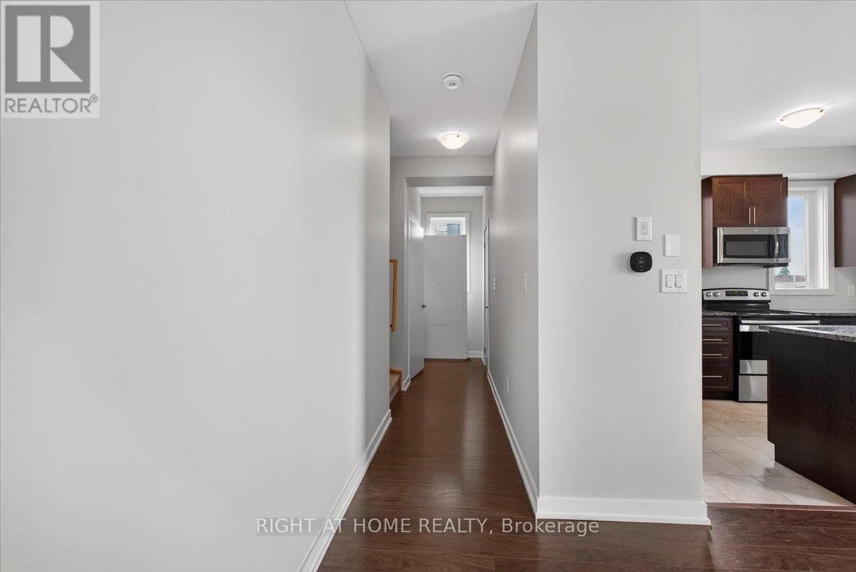 67 - 590 North Service Road, Hamilton, Ontario  L8E 0K5 - Photo 21 - X13435362