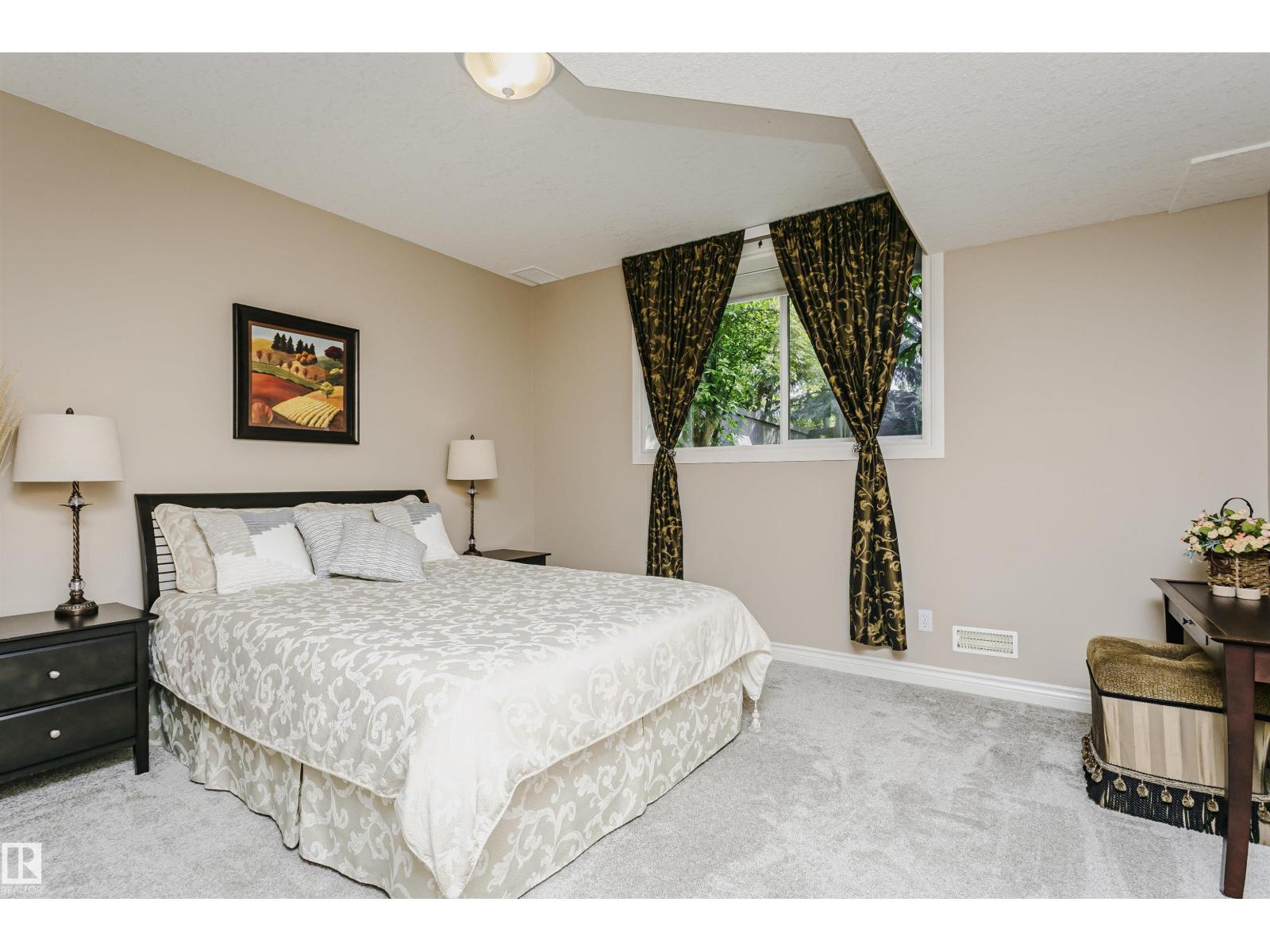 116 Darlington Cr Nw, Edmonton, Alberta  T6M 2S1 - Photo 34 - E4493259