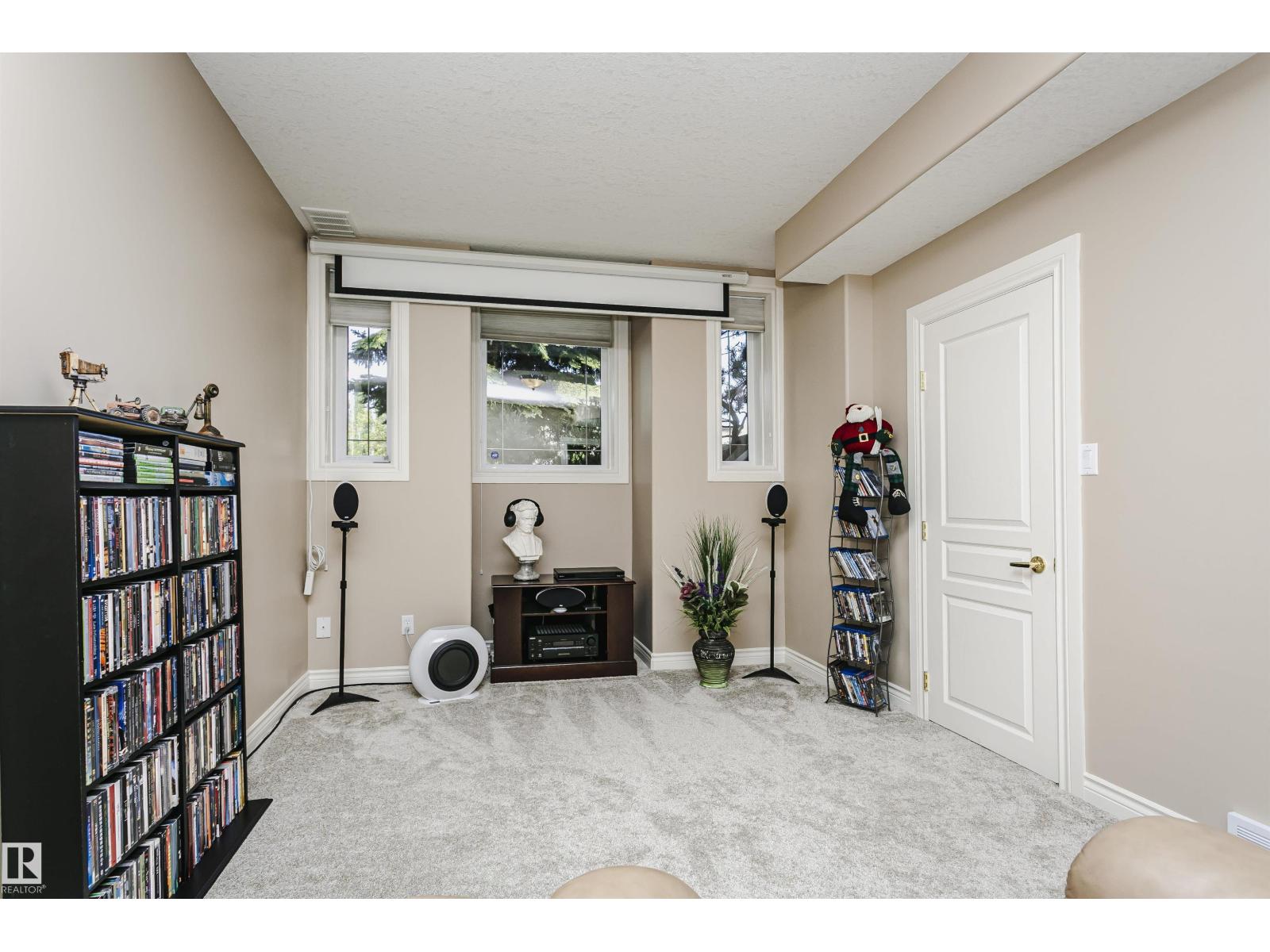 116 Darlington Cr Nw, Edmonton, Alberta  T6M 2S1 - Photo 37 - E4493259