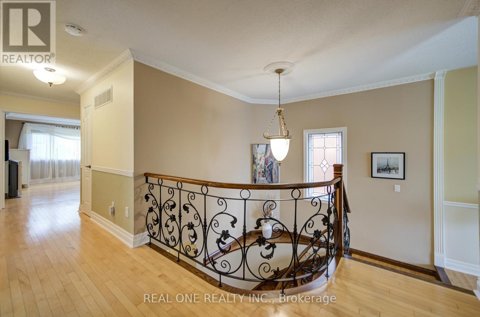 5708 Greensboro Drive, Mississauga, Ontario L5M 5T7 - Photo 23 - W13433624