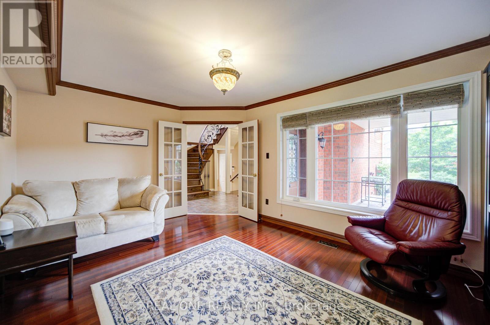 5708 Greensboro Drive, Mississauga, Ontario L5M 5T7 - Photo 12 - W13433624