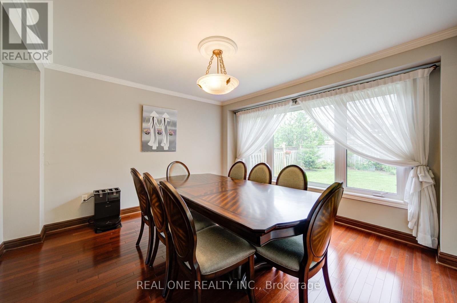 5708 Greensboro Drive, Mississauga, Ontario L5M 5T7 - Photo 14 - W13433624