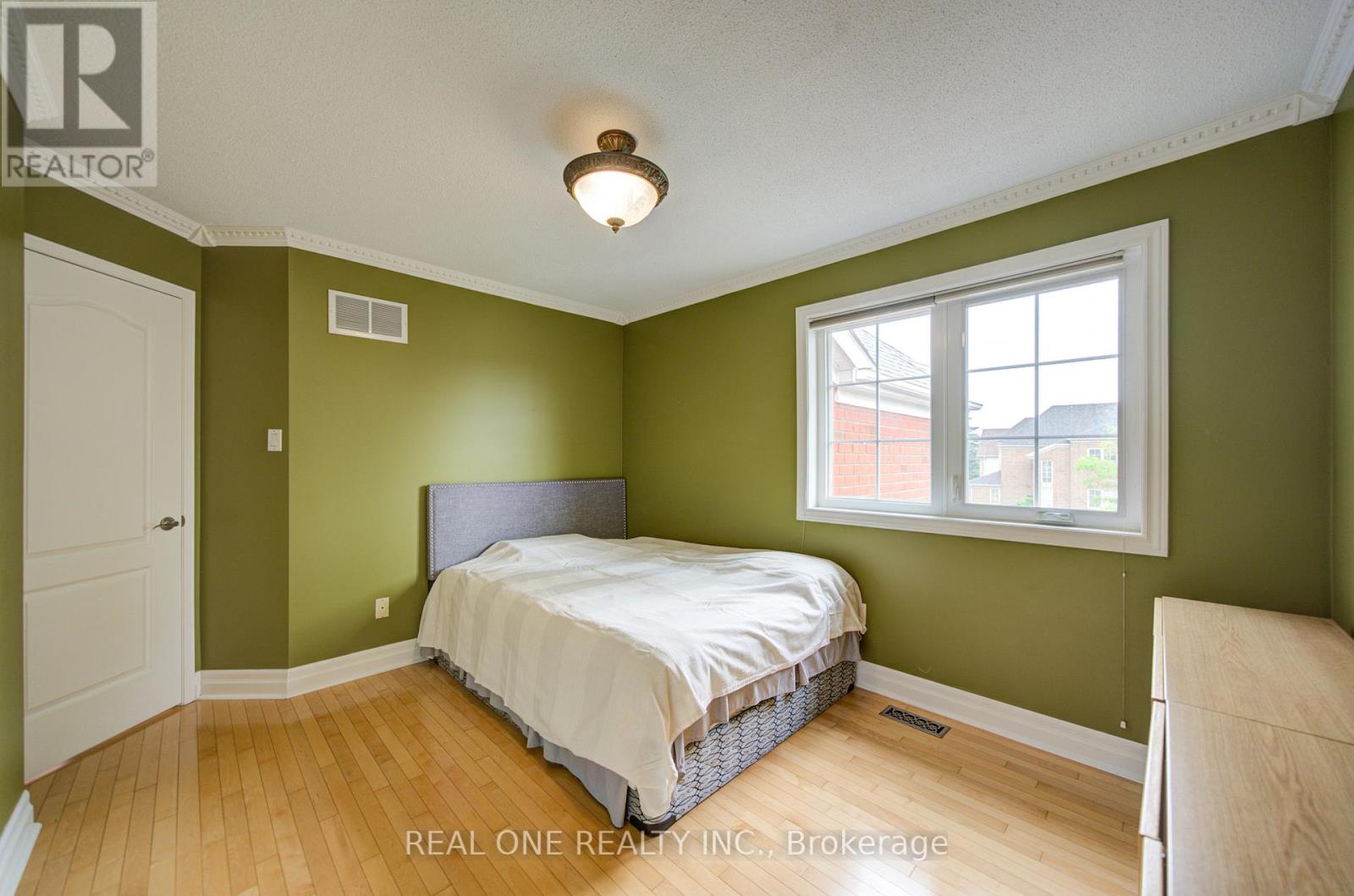 5708 Greensboro Drive, Mississauga, Ontario L5M 5T7 - Photo 30 - W13433624