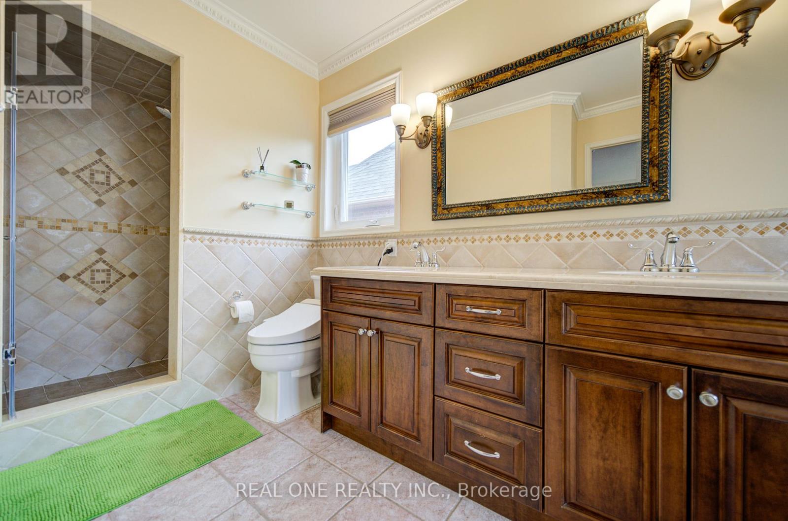 5708 Greensboro Drive, Mississauga, Ontario L5M 5T7 - Photo 36 - W13433624