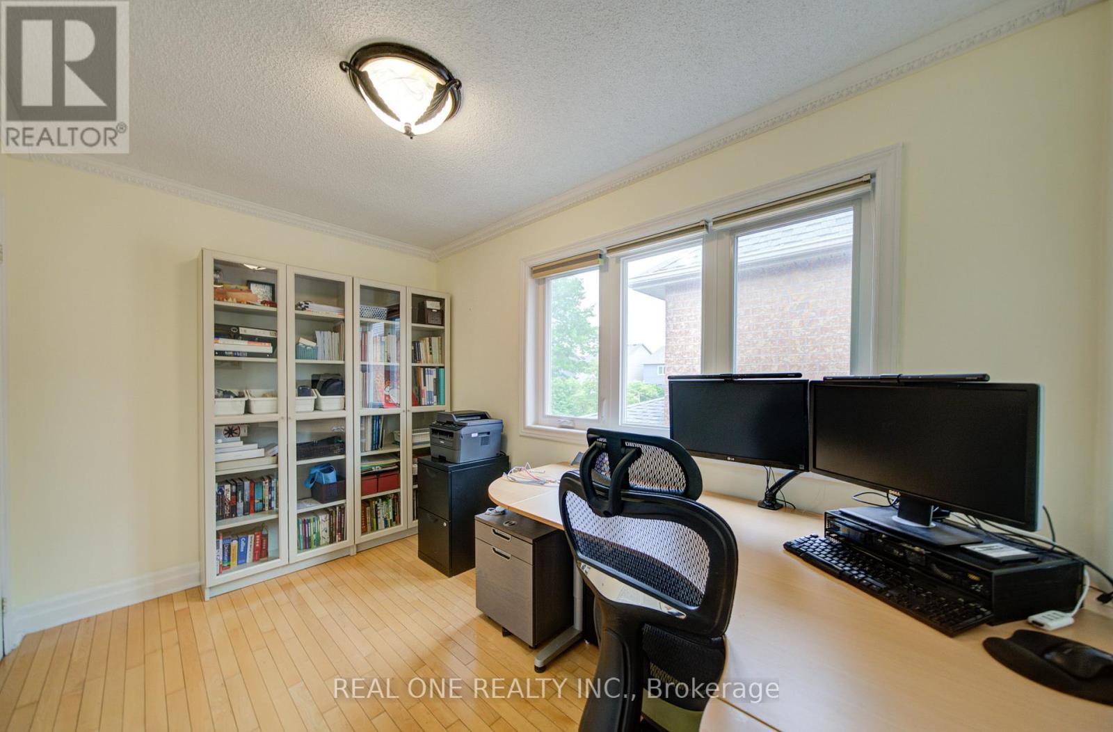5708 Greensboro Drive, Mississauga, Ontario L5M 5T7 - Photo 35 - W13433624