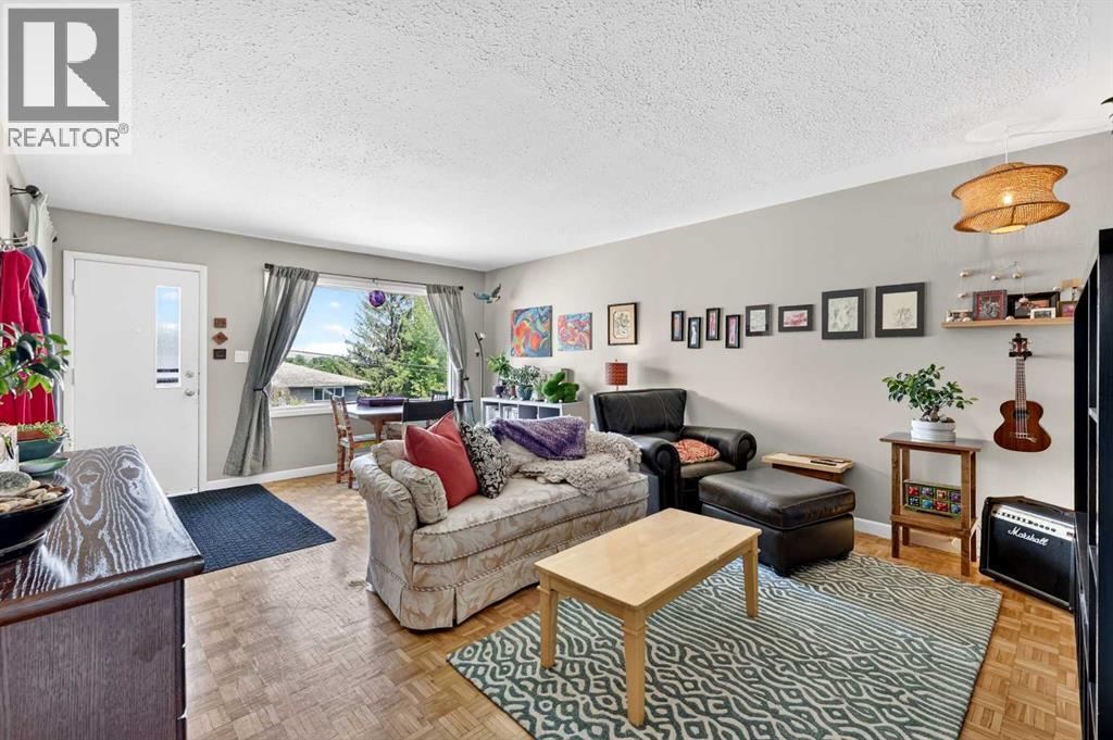 301 46 Avenue SW, Calgary, Alberta  T2S 1B5 - Photo 7 - A2317240