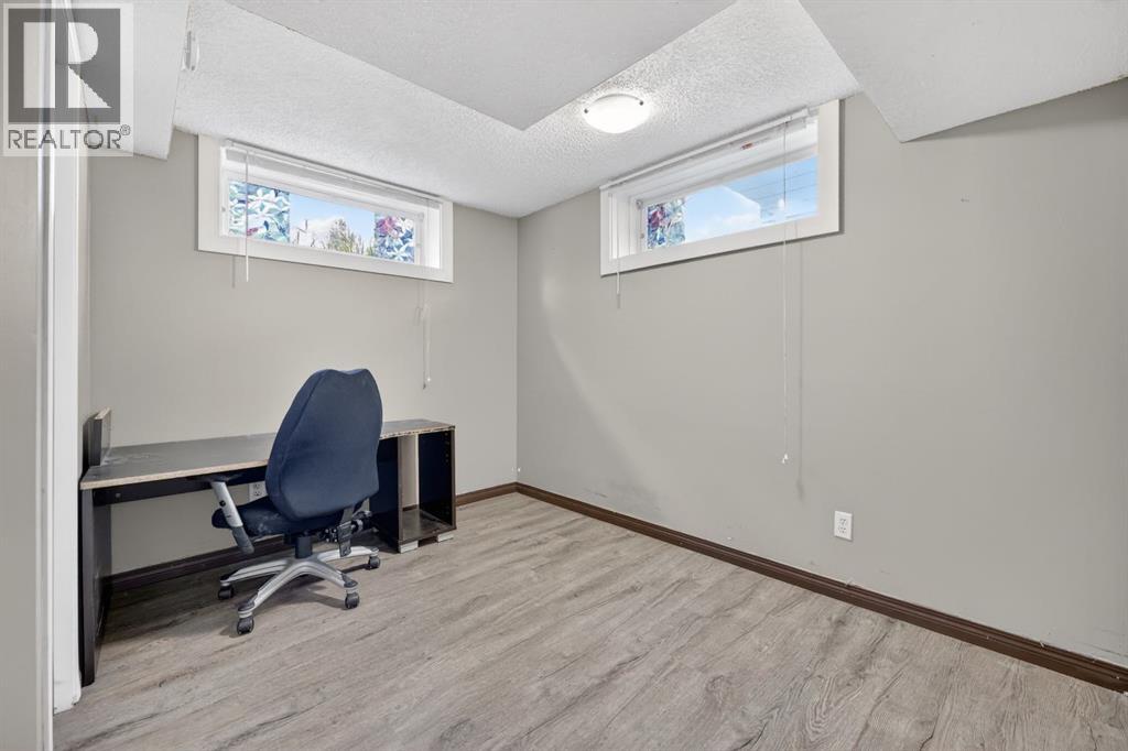 2827 23a Street Nw, Calgary, Alberta  T2M 3Y6 - Photo 9 - A2320139