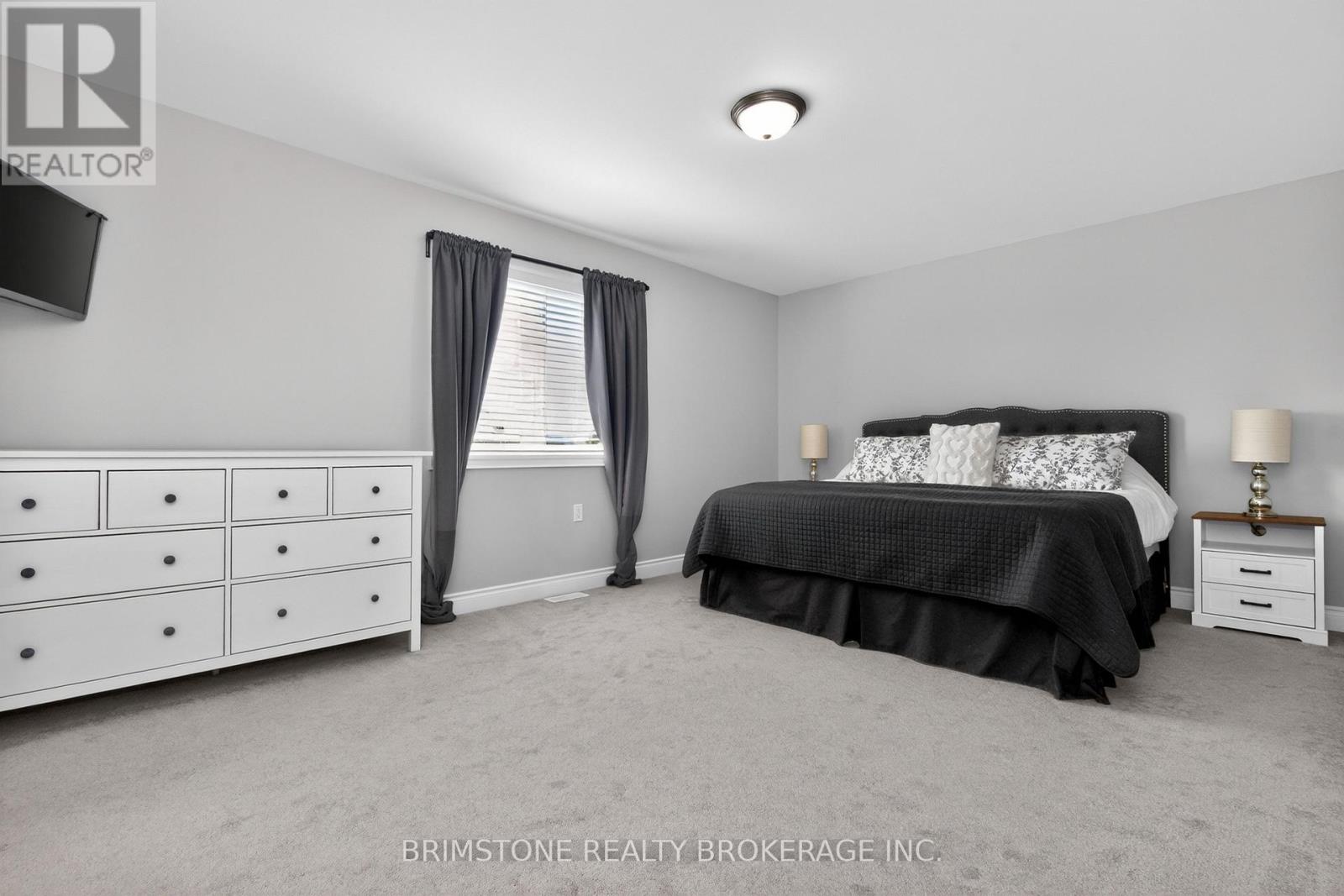 15 Lowry Court, Barrie, Ontario  L4N 7N3 - Photo 18 - S13435406