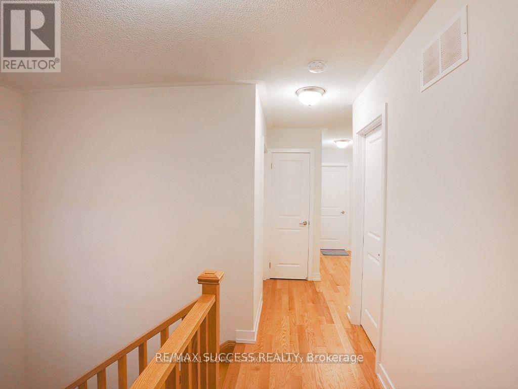 605 Etheridge Avenue, Milton, Ontario  L9E 1V5 - Photo 15 - W13435422