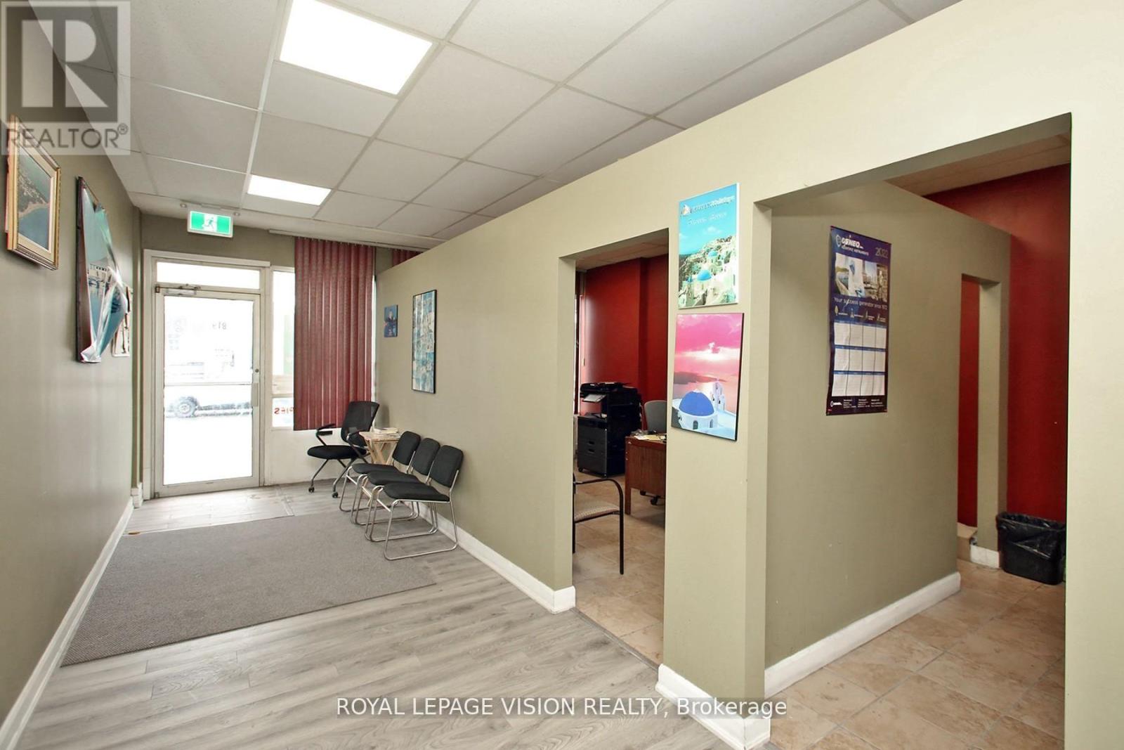 819 Pape Avenue, Toronto, Ontario  M4K 3V1 - Photo 6 - E12839424