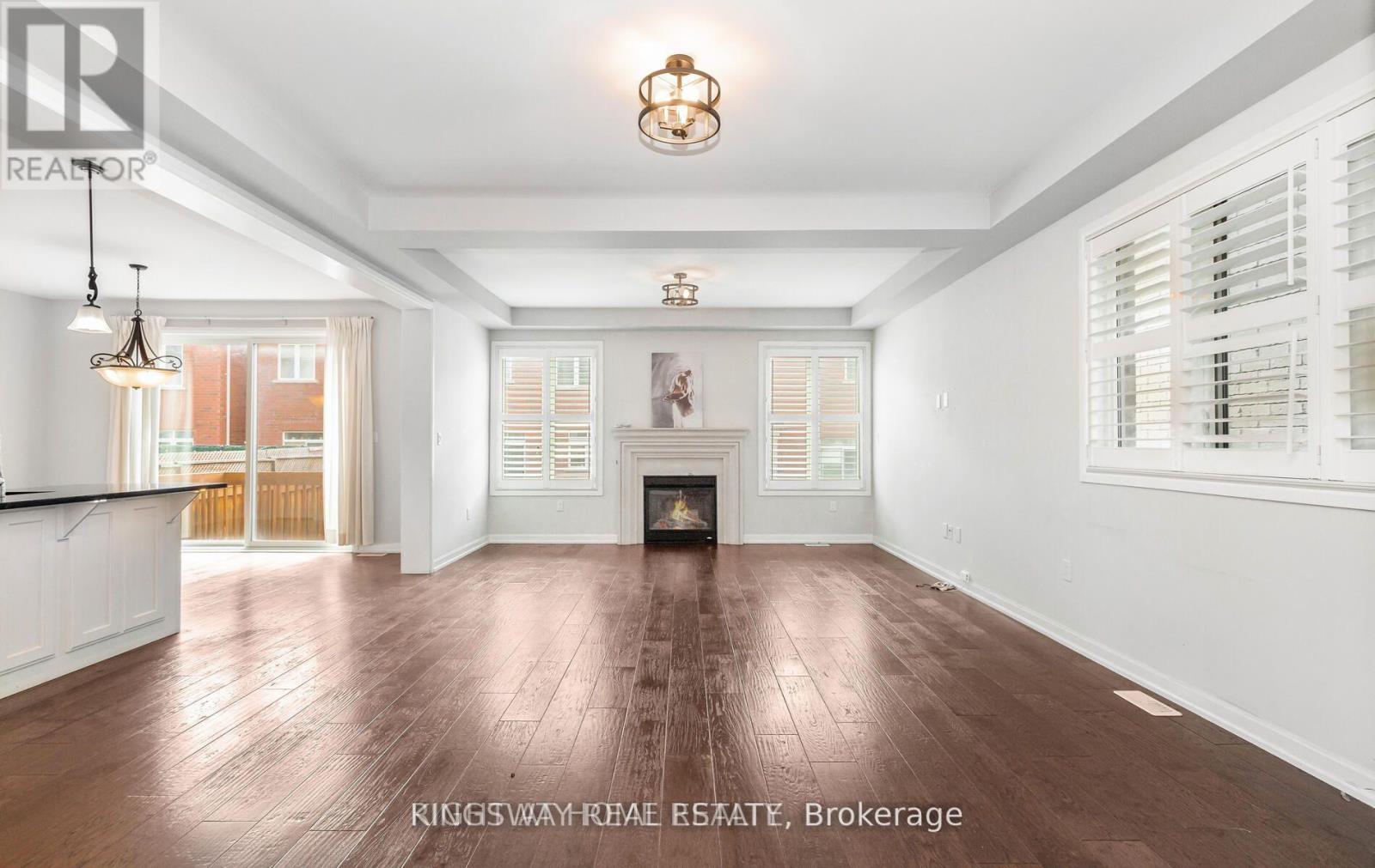 288 Sixteen Mile Drive, Oakville, Ontario  L6M 0V8 - Photo 5 - W13433218