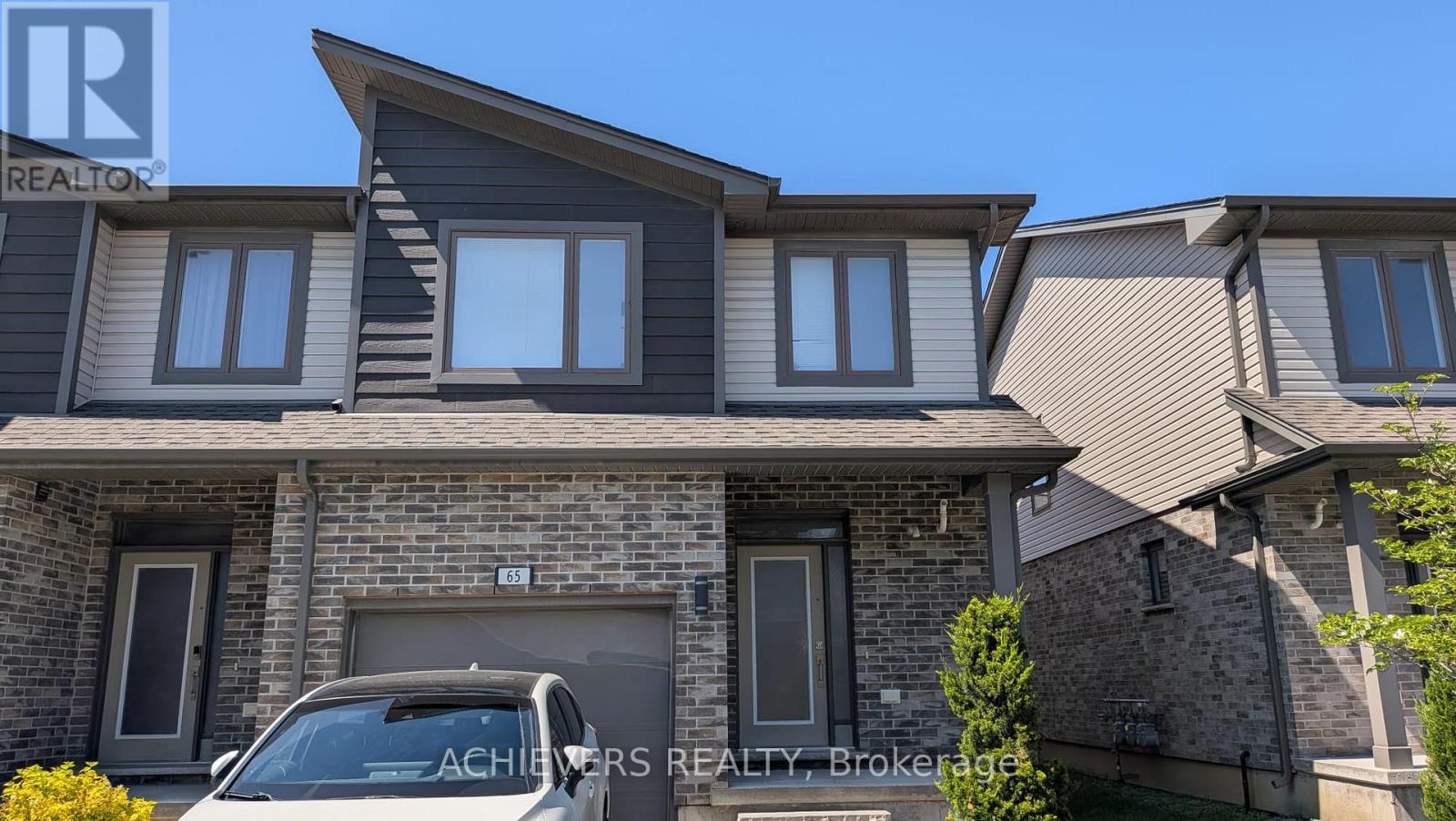 1960 DALMAGARRY ROAD, London North, Ontario