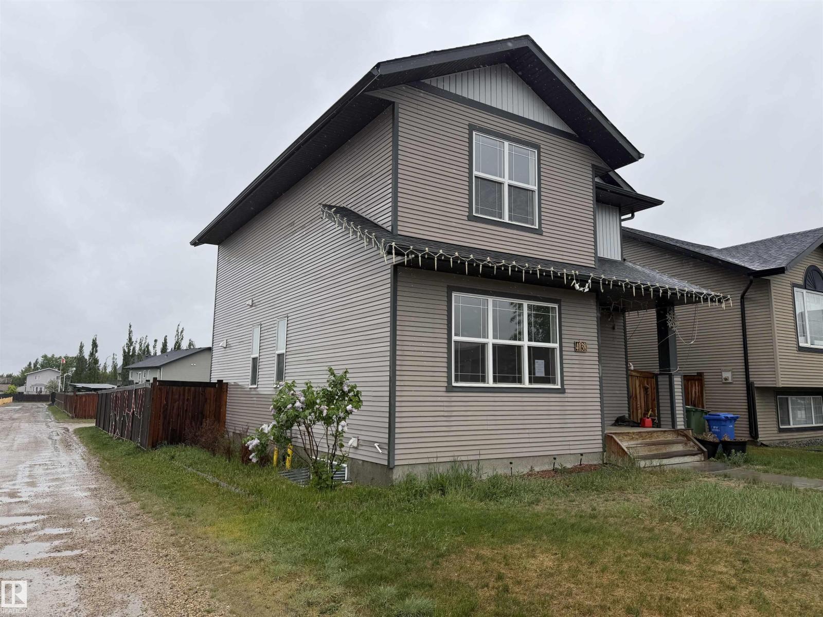 4038 56 Av, Wetaskiwin, Alberta  T9A 1X6 - Photo 2 - E4493264